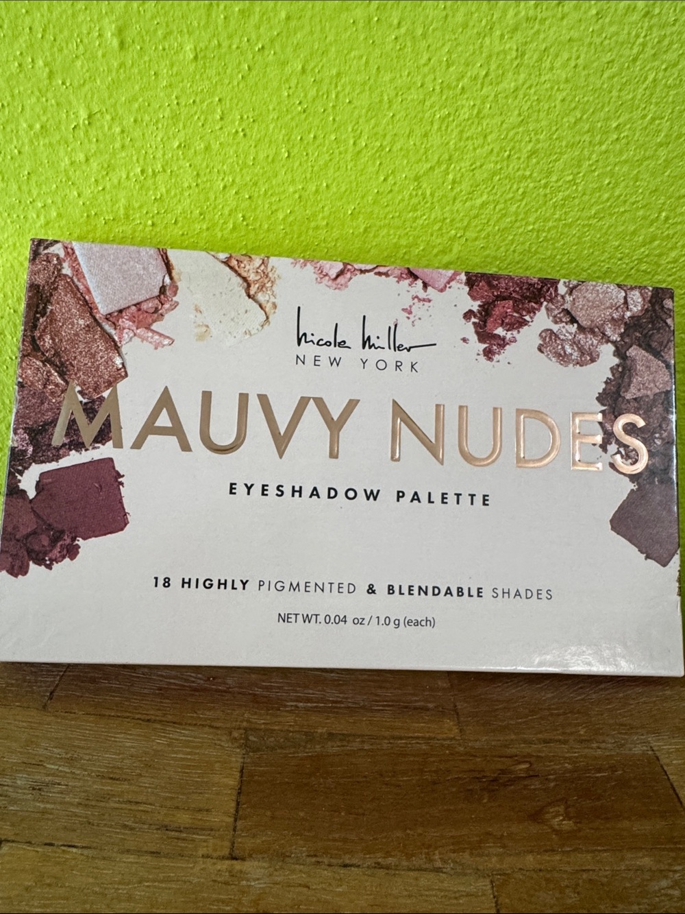 Nicole Miller Mauvy Nudes Eyeshadow Palette - Mauve Pink Tones